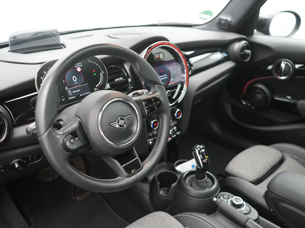Mini Cooper 1.5 Cooper Camden Plus Edition uit 2022, foto 16