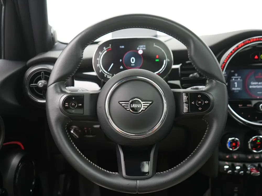 Mini Cooper 1.5 Cooper Camden Plus Edition uit 2022, foto 19
