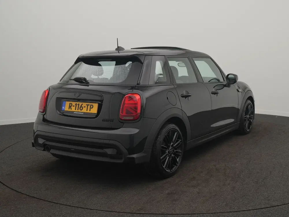 Mini Cooper 1.5 Cooper Camden Plus Edition uit 2022, foto 4