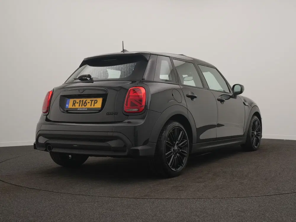 Mini Cooper 1.5 Cooper Camden Plus Edition uit 2022, foto 6