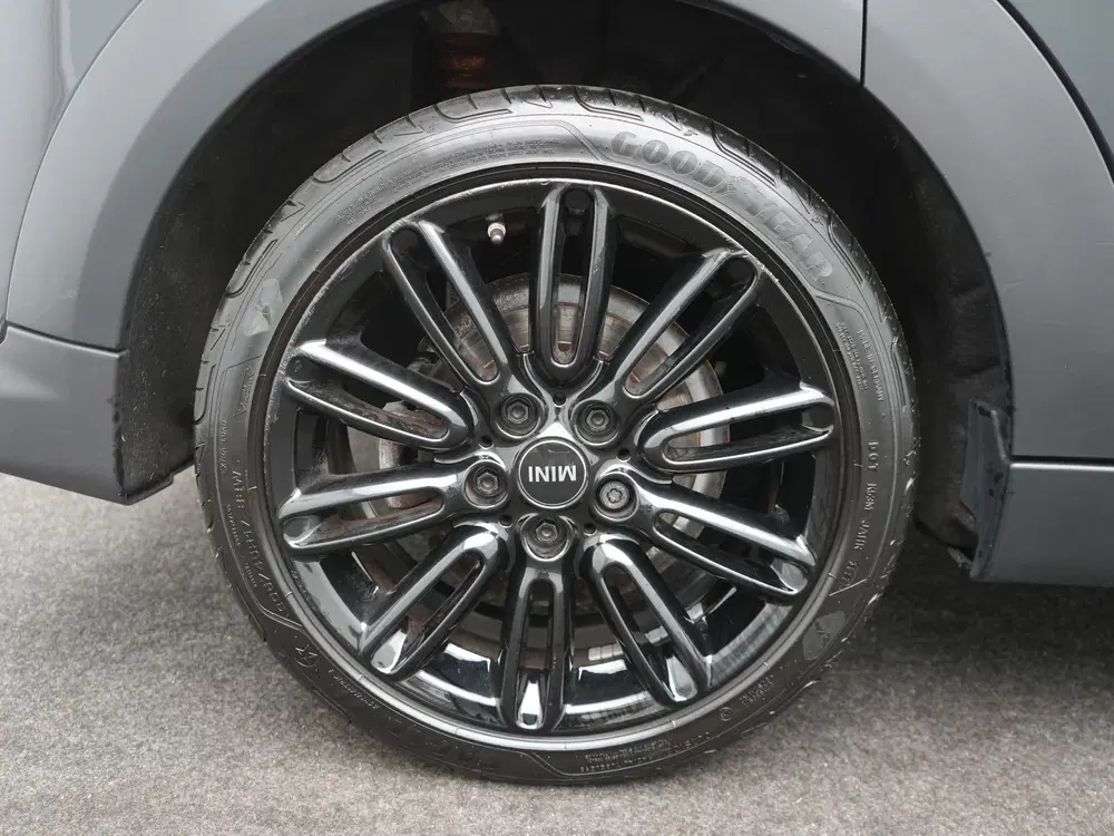 Mini Cooper 1.5 Cooper Camden Plus Edition uit 2022, foto 8