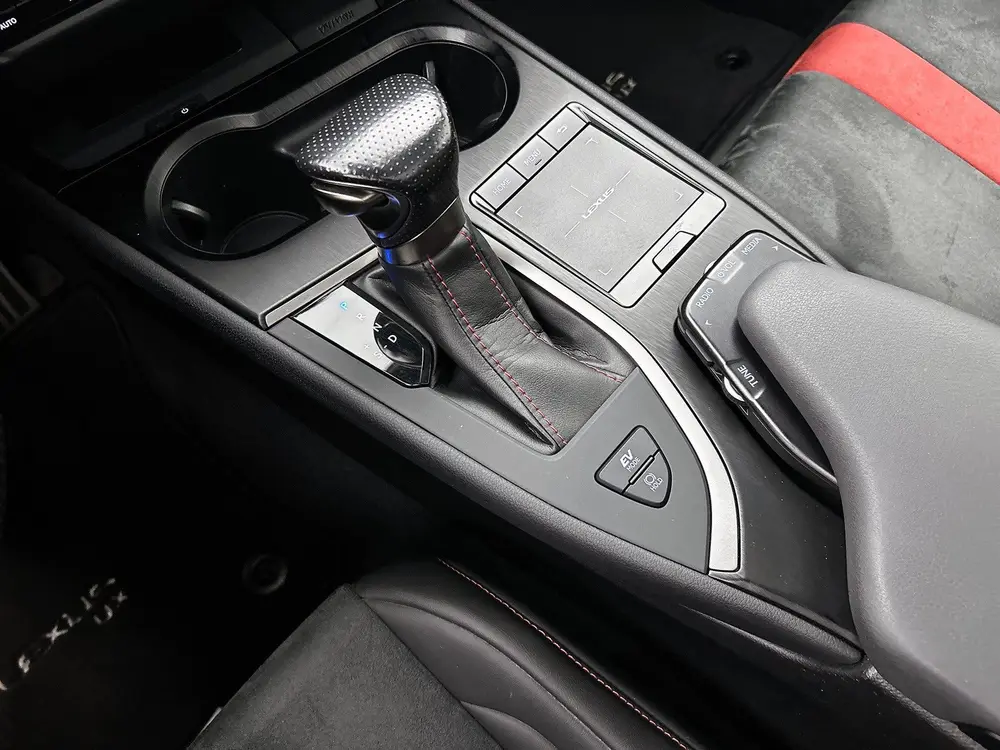 Lexus UX 250h F Sport Line | Schuif-Kanteldak | Leder | PDC uit 2020, foto 11