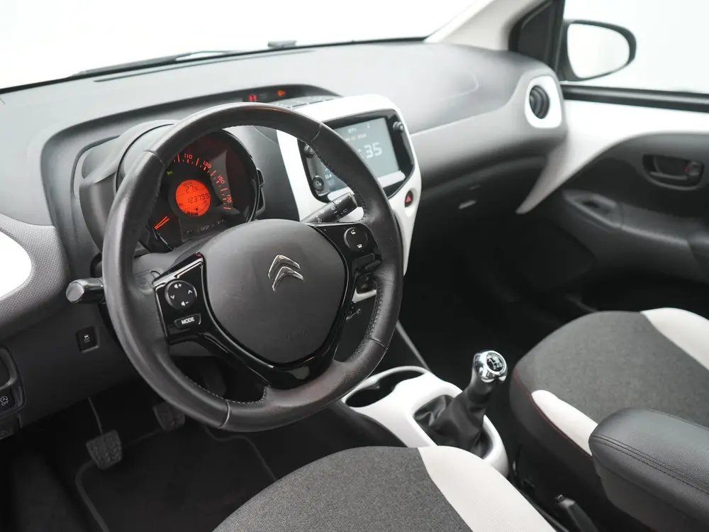 Citroën C1 1.0 VTi Millenium uit 2021, foto 12