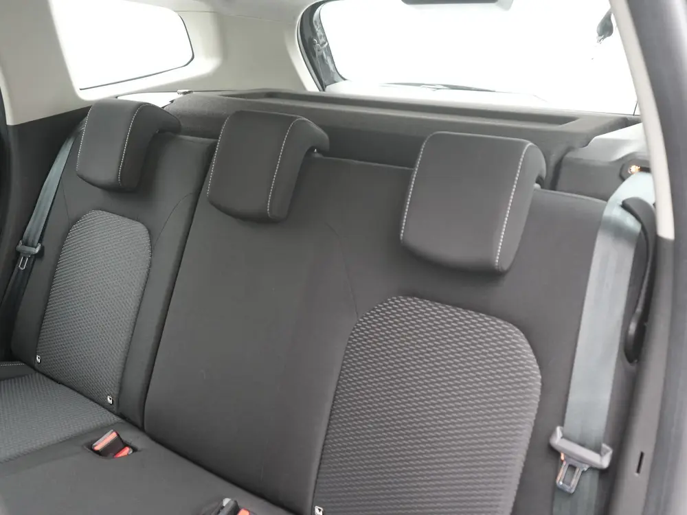 Dacia Duster TCe 130 Comfort - RIJKLAARPRIJS - Airco - Bluet uit 2021, foto 13