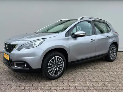 Peugeot 2008 1.2 PureTech | NL auto | Panoramadak | Trekhaak uit 2019