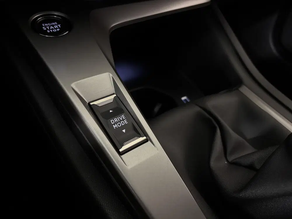 Peugeot 308 1.2 Turbo Active Pack Business Navigatie uit 2025, foto 15