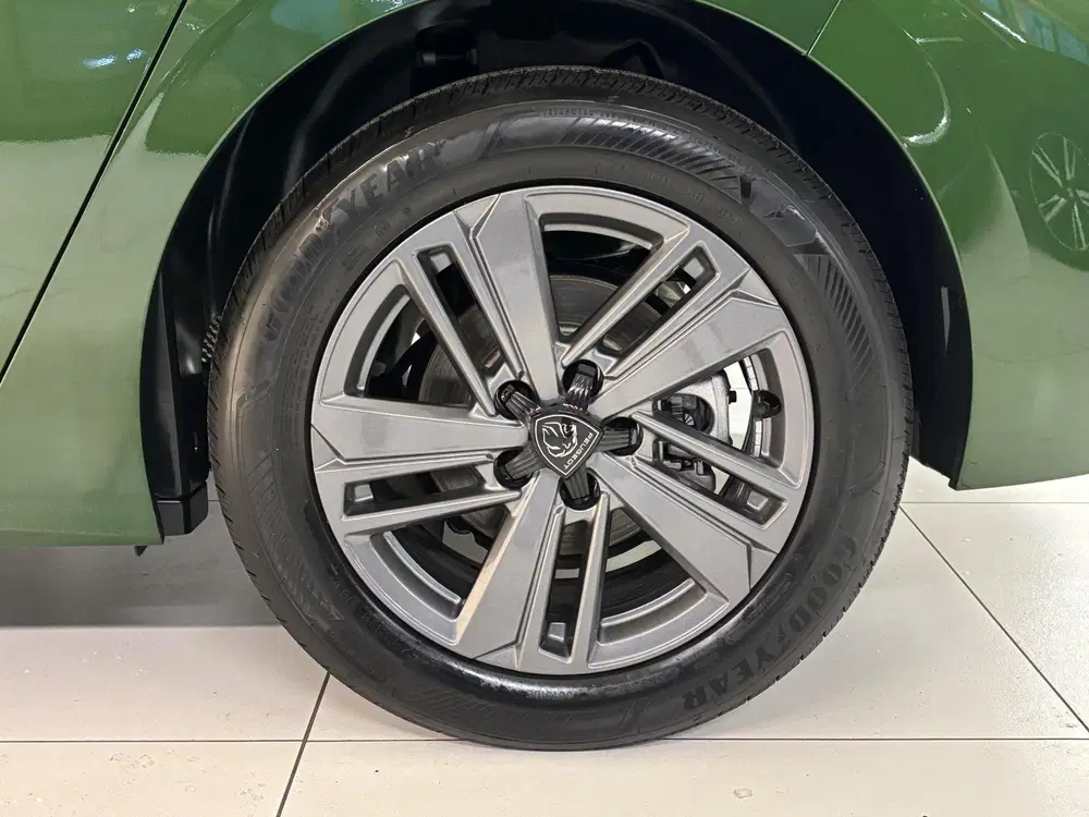 Peugeot 308 1.2 Turbo Active Pack Business Navigatie uit 2025, foto 8