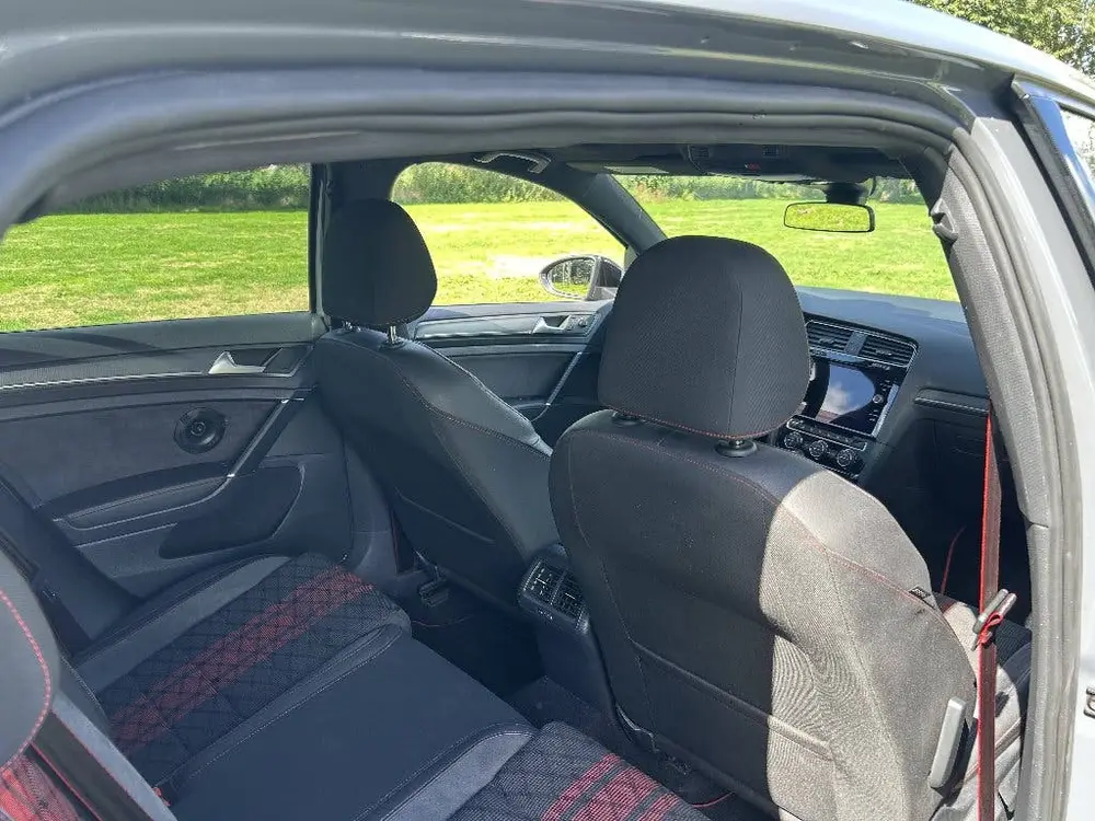 Volkswagen VOLKSWAGEN GOLF - GTI TCR - PURE GREY - 2019 - PANO uit 2019, foto 12
