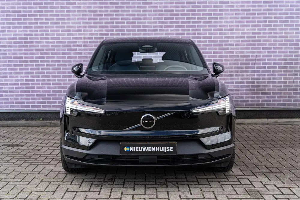 Volvo EX30 P3 Plus Europa 51 kWh uit 2026, foto 2