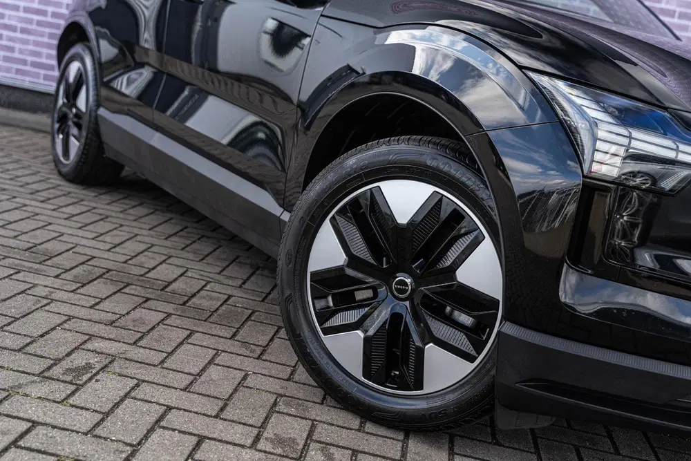 Volvo EX30 P3 Plus Europa 51 kWh uit 2026, foto 4