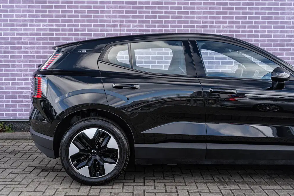 Volvo EX30 P3 Plus Europa 51 kWh uit 2026, foto 6