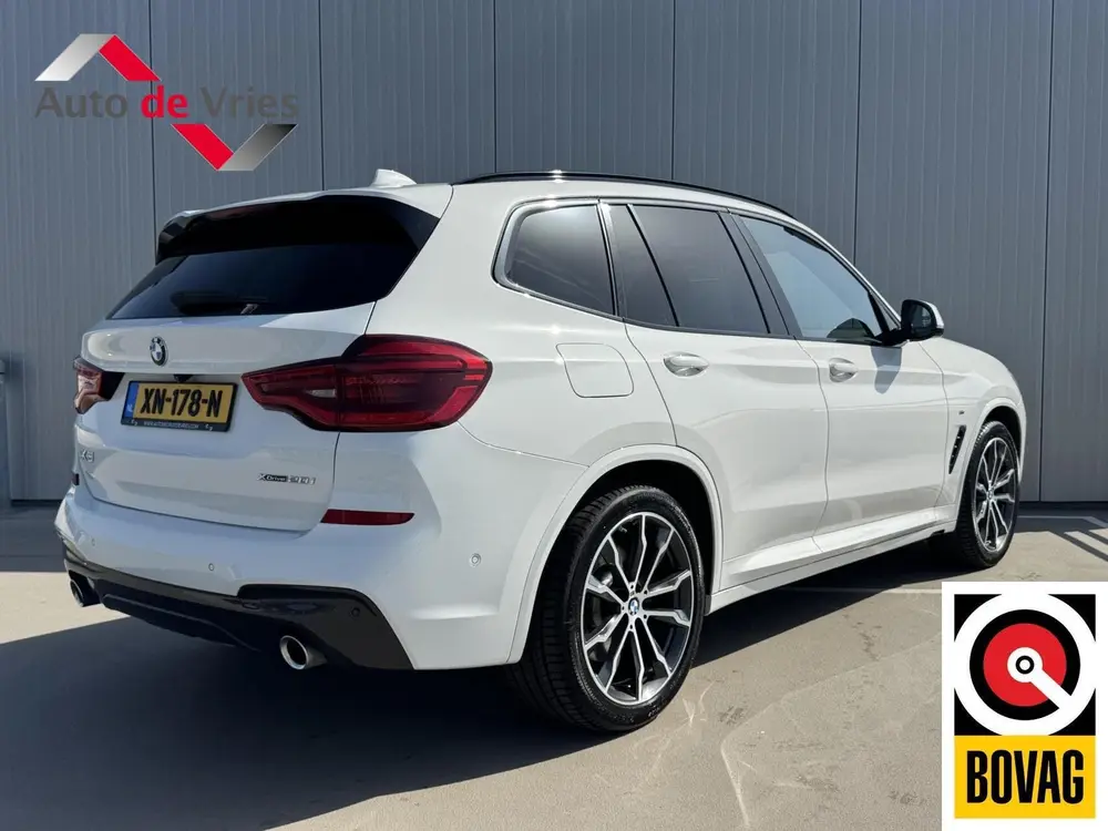 BMW X3 xDrive20i High Executive M Sport uit 2019, foto 2