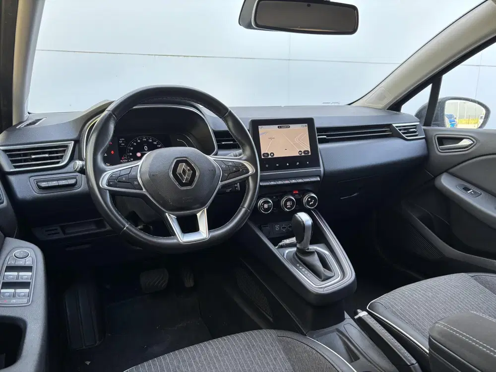 Renault Clio 1.0 TCe Intens uit 2020, foto 10
