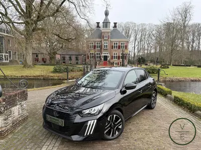 Peugeot 208 1.2 PureTech 100 Allure uit 2025
