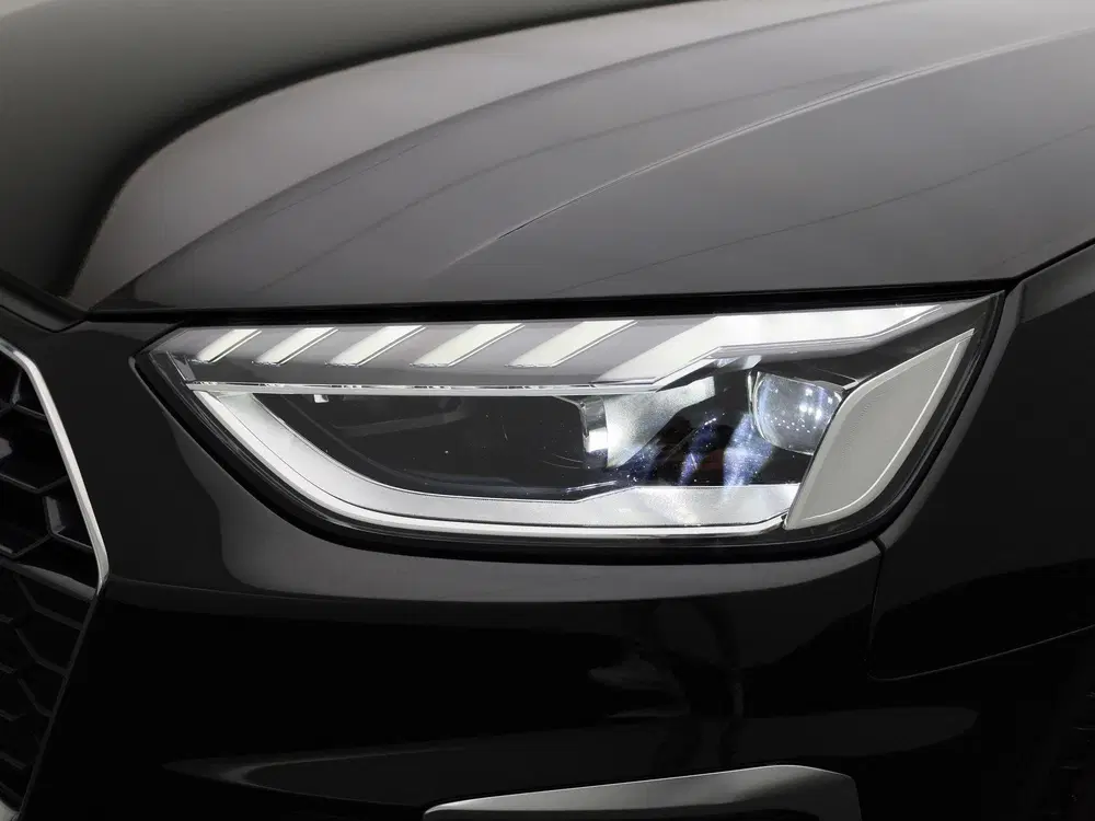 Audi A4 40 TFSI 204pk S edition uit 2022, foto 16