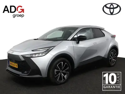 Toyota C-Hr 2.0 Plug-in Hybrid 220 Dynamic uit 2025