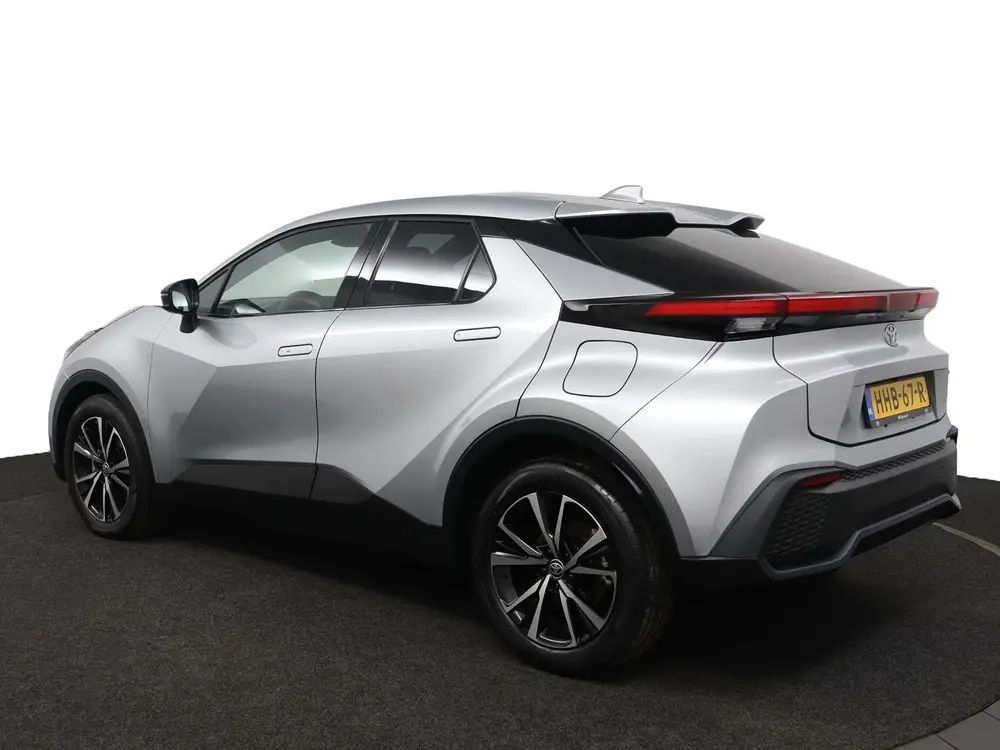 Toyota C-Hr 2.0 Plug-in Hybrid 220 Dynamic uit 2025, foto 12