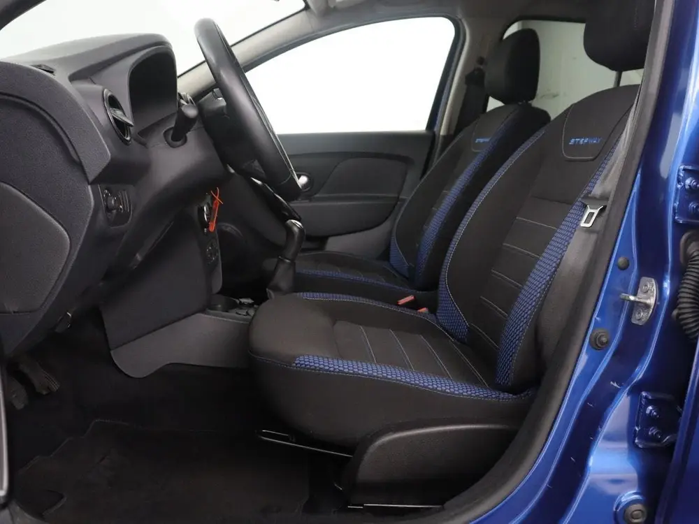 Dacia Logan MCV Logan MCV 1.0 TCe Bi-Fuel Stepway Serie Limitee 15th A uit 2020, foto 4