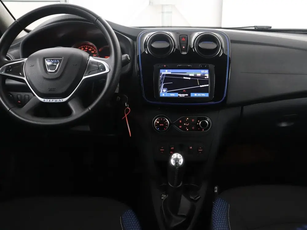 Dacia Logan MCV Logan MCV 1.0 TCe Bi-Fuel Stepway Serie Limitee 15th A uit 2020, foto 9