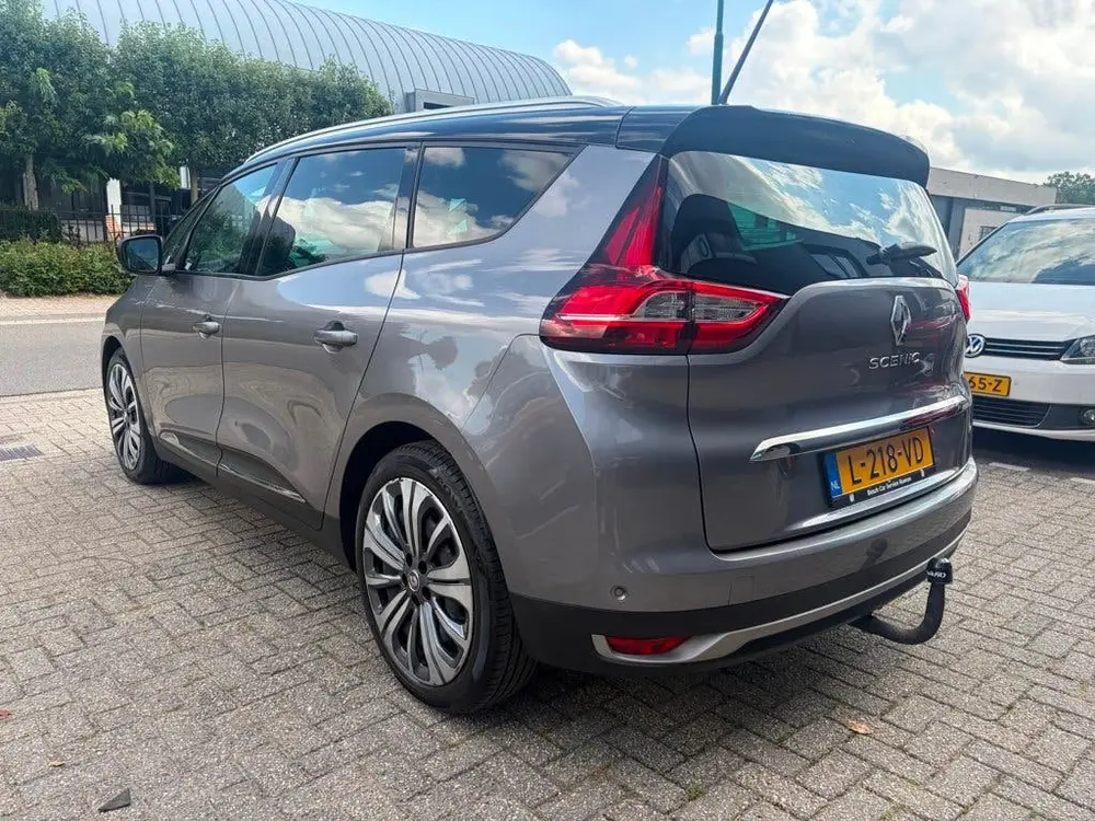Renault Grand Scenic Grand Scénic 1.3 TCe Business Zen Automaat uit 2021, foto 2