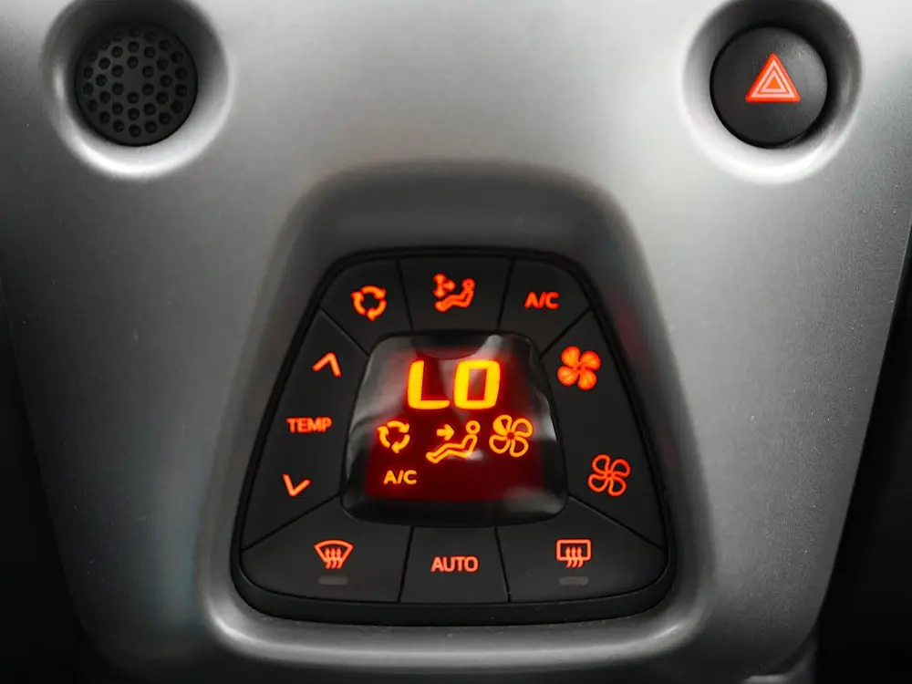 Toyota Aygo 1.0 VVT-i x-cite | Climate Control | Dealer Onde uit 2019, foto 11