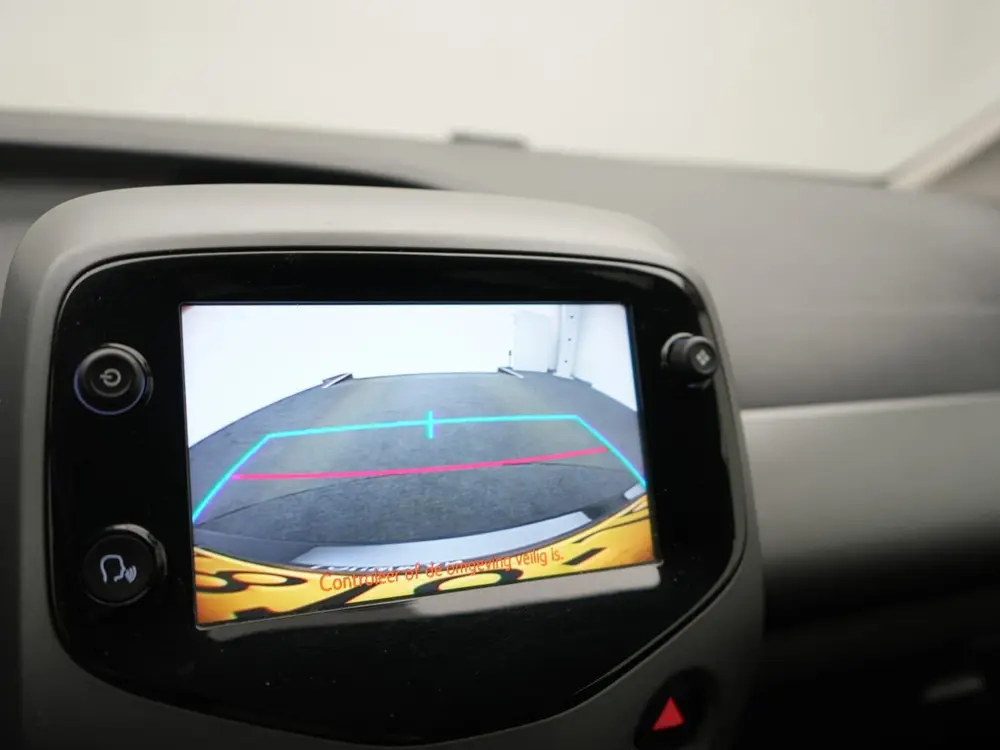 Toyota Aygo 1.0 VVT-i x-cite | Climate Control | Dealer Onde uit 2019, foto 8