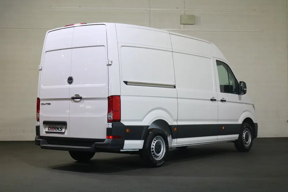 Volkswagen Crafter 2.0 TDI 177pk L3 H3 Automaat Airco Naviga uit 2023, foto 9