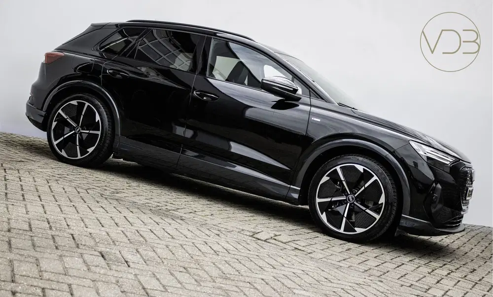 Audi Q4 e-tron 40 204pk SOH 93 uit 2021, foto 3