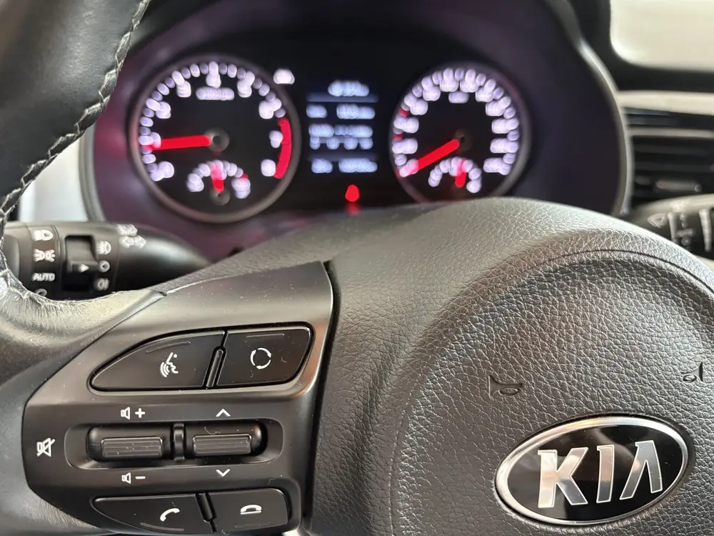 Kia Stonic 1.0 T-GDi DynamicPlusLine Achteruitrijcamera - Ai uit 2019, foto 10