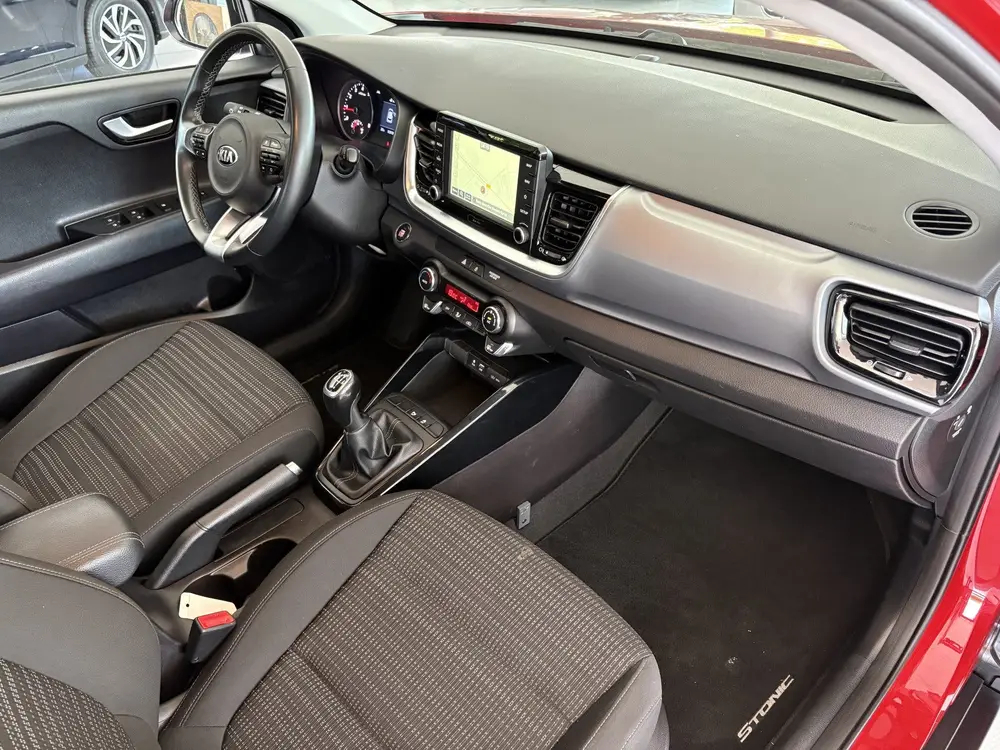 Kia Stonic 1.0 T-GDi DynamicPlusLine Achteruitrijcamera - Ai uit 2019, foto 17