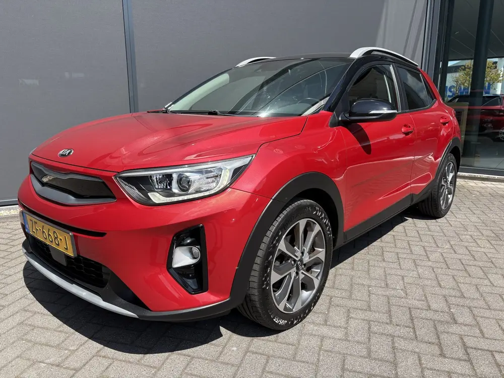 Kia Stonic 1.0 T-GDi DynamicPlusLine Achteruitrijcamera - Ai uit 2019, foto 2