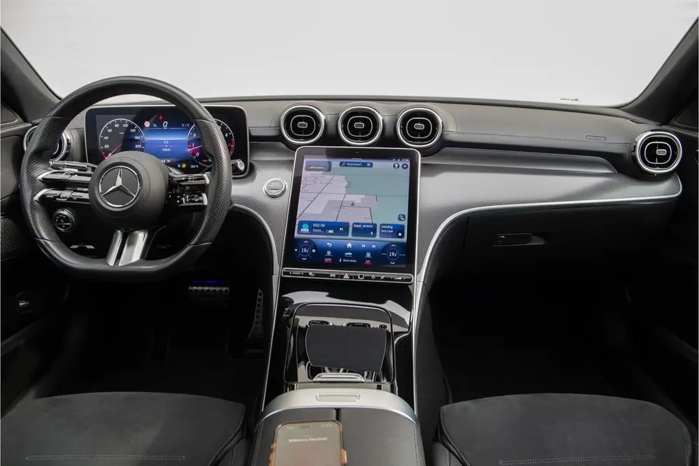 Mercedes-Benz C-Klasse 200 AMG Nightpack uit 2022, foto 6