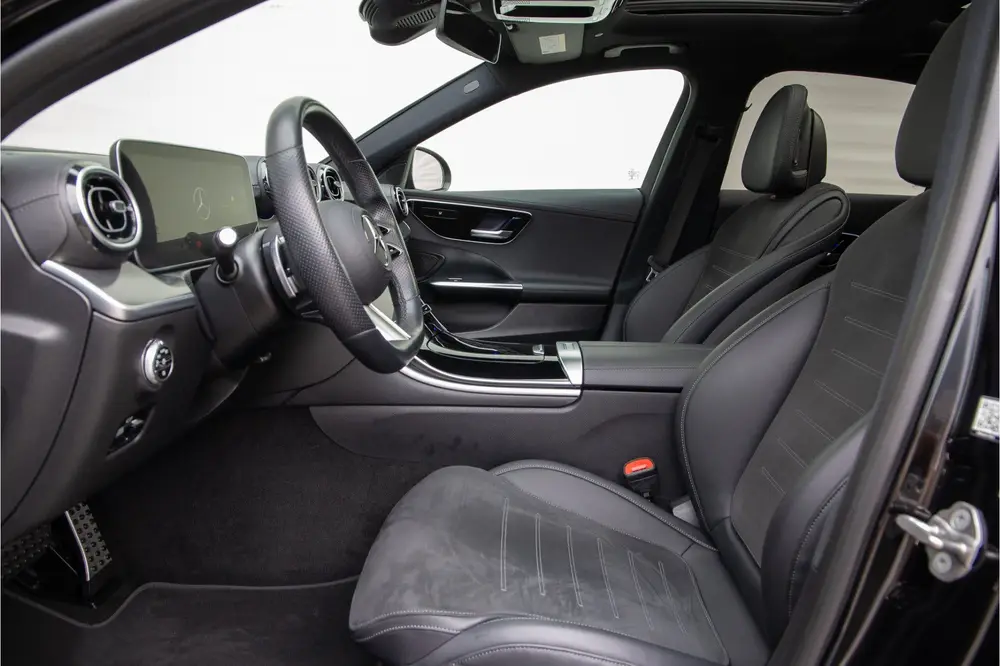 Mercedes-Benz C-Klasse 200 AMG Nightpack uit 2022, foto 7