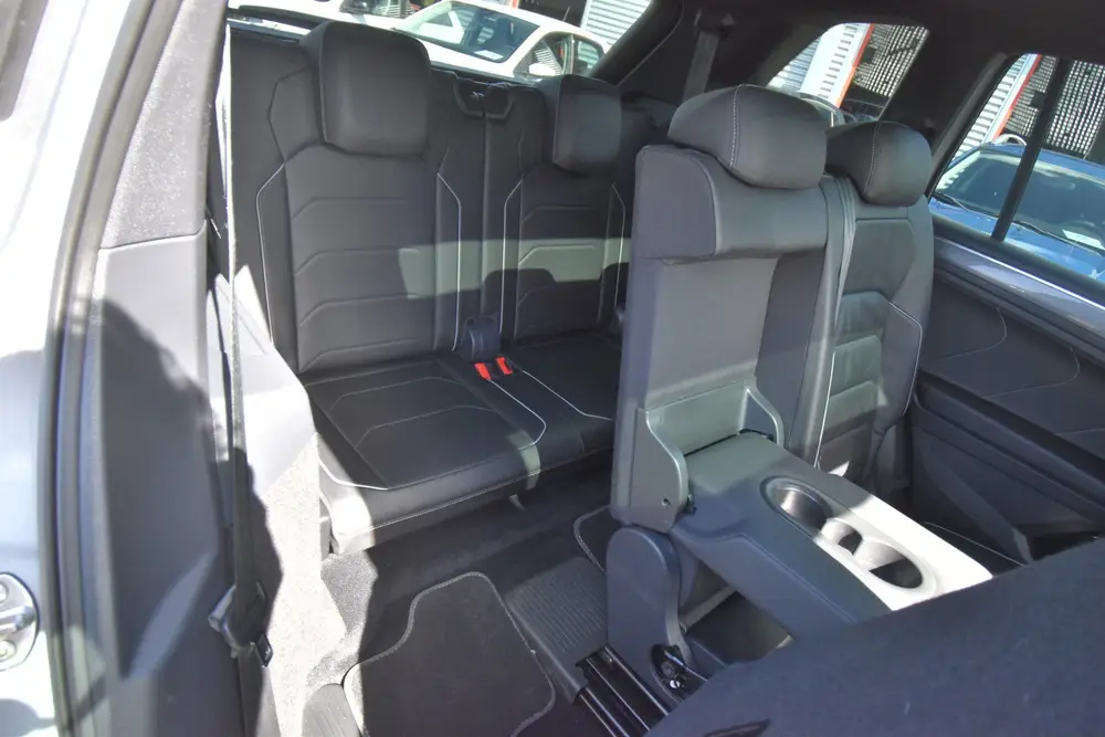 Volkswagen Tiguan Allspace 1.5 TSI Highline Business R 7-Per uit 2021, foto 17