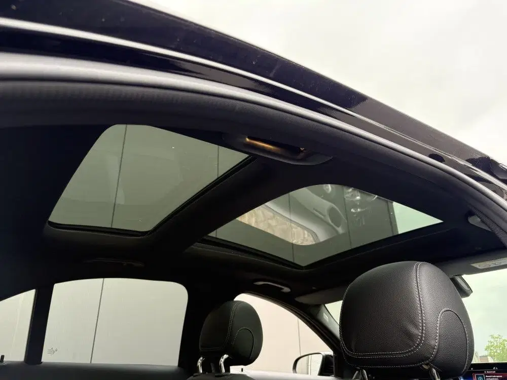 Mercedes-Benz C-Klasse 300 e AMG uit 2021, foto 18