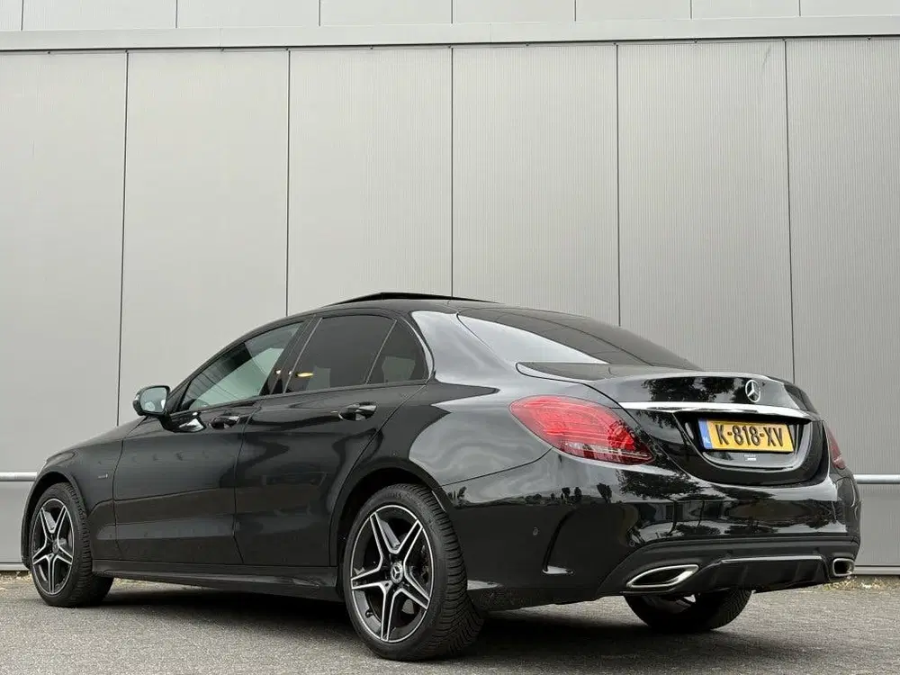 Mercedes-Benz C-Klasse 300 e AMG uit 2021, foto 7