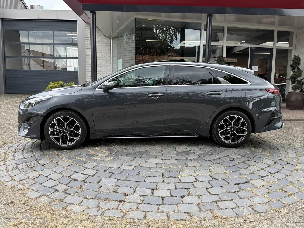 Kia ProCeed 1.5 T-GDi GT-PlusLine uit 2024, foto 4