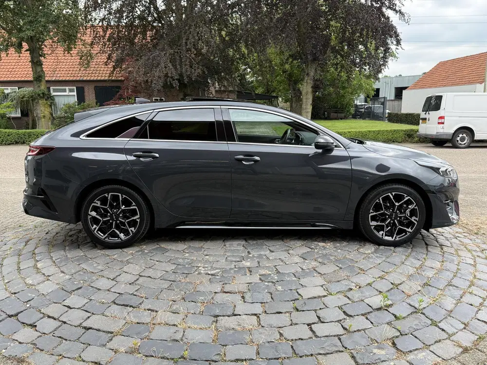 Kia ProCeed 1.5 T-GDi GT-PlusLine uit 2024, foto 6