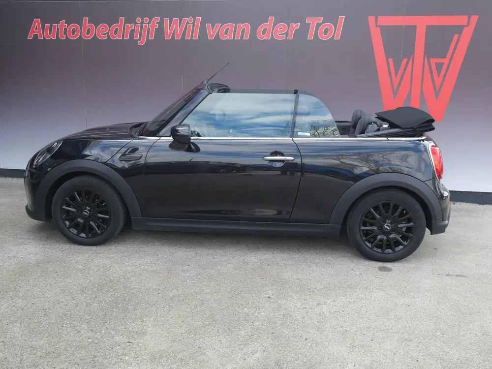 Mini Cabrio 1.5 COOPER uit 2022, foto 6