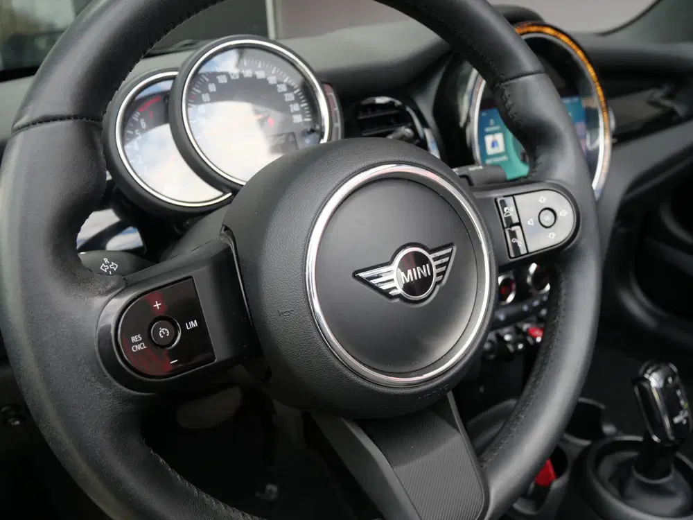 Mini Cabrio 1.5 COOPER uit 2022, foto 9