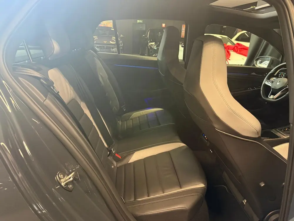Volkswagen Golf 1.4 Ehybrid GTE|Pano|HUD|MEMORY|Laneassist|S uit 2021, foto 2