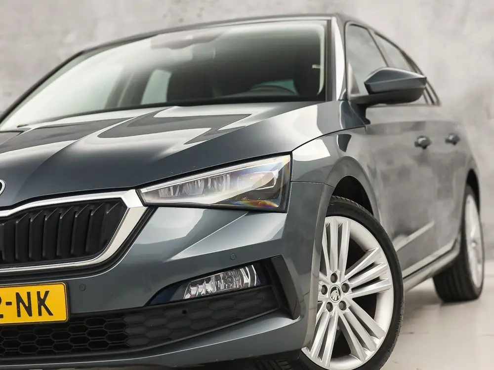 Skoda Scala 1.0 TSI Sport Automaat (VIRTUAL COCKPIT, APPLE C uit 2019, foto 12