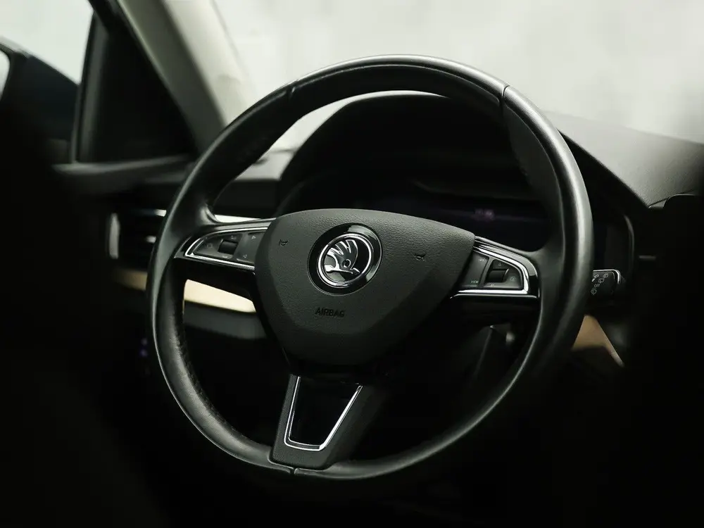 Skoda Scala 1.0 TSI Sport Automaat (VIRTUAL COCKPIT, APPLE C uit 2019, foto 18
