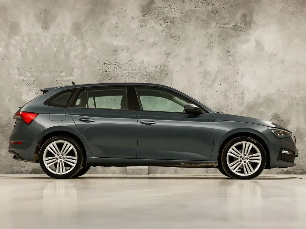 Skoda Scala 1.0 TSI Sport Automaat (VIRTUAL COCKPIT, APPLE C uit 2019, foto 4