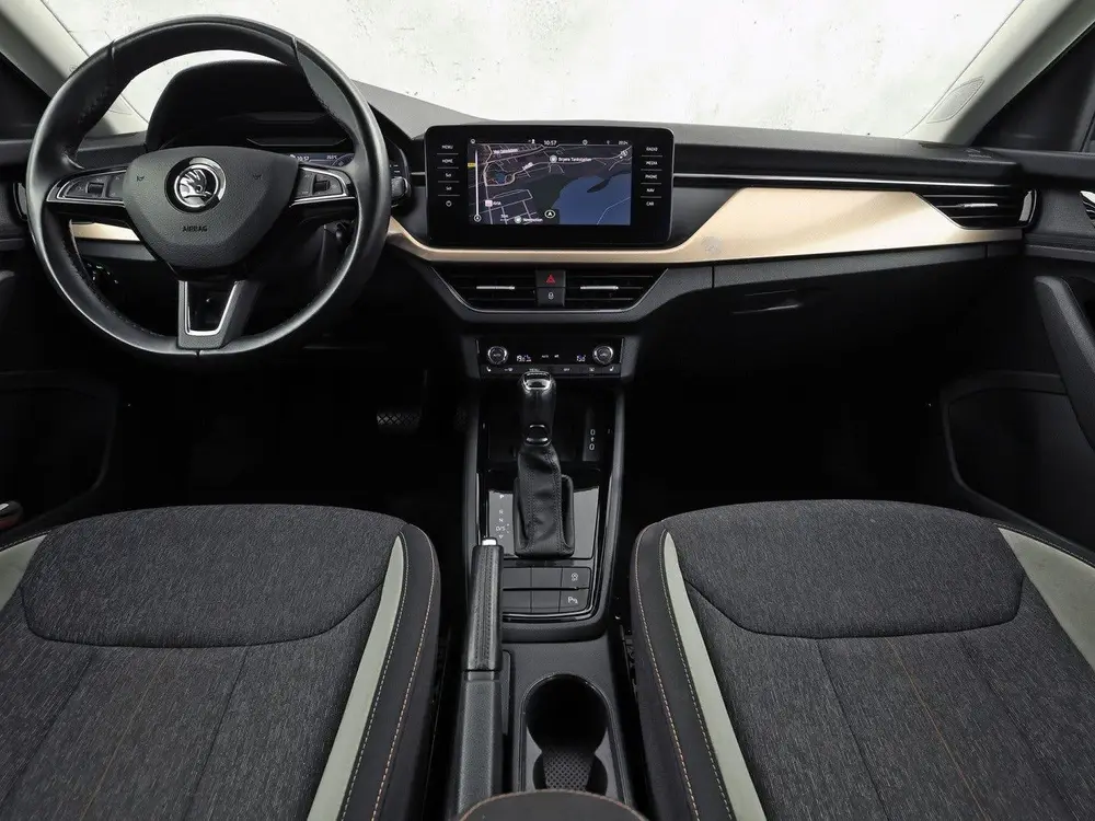 Skoda Scala 1.0 TSI Sport Automaat (VIRTUAL COCKPIT, APPLE C uit 2019, foto 6