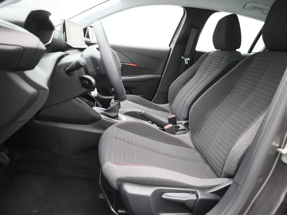 Peugeot 208 1.2 PureTech Active uit 2022, foto 11