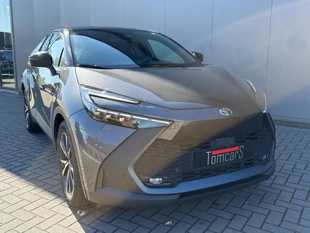 Toyota C-Hr 1.8 Hybrid 140PK First Edition Bi-Tone uit 2025, foto 9
