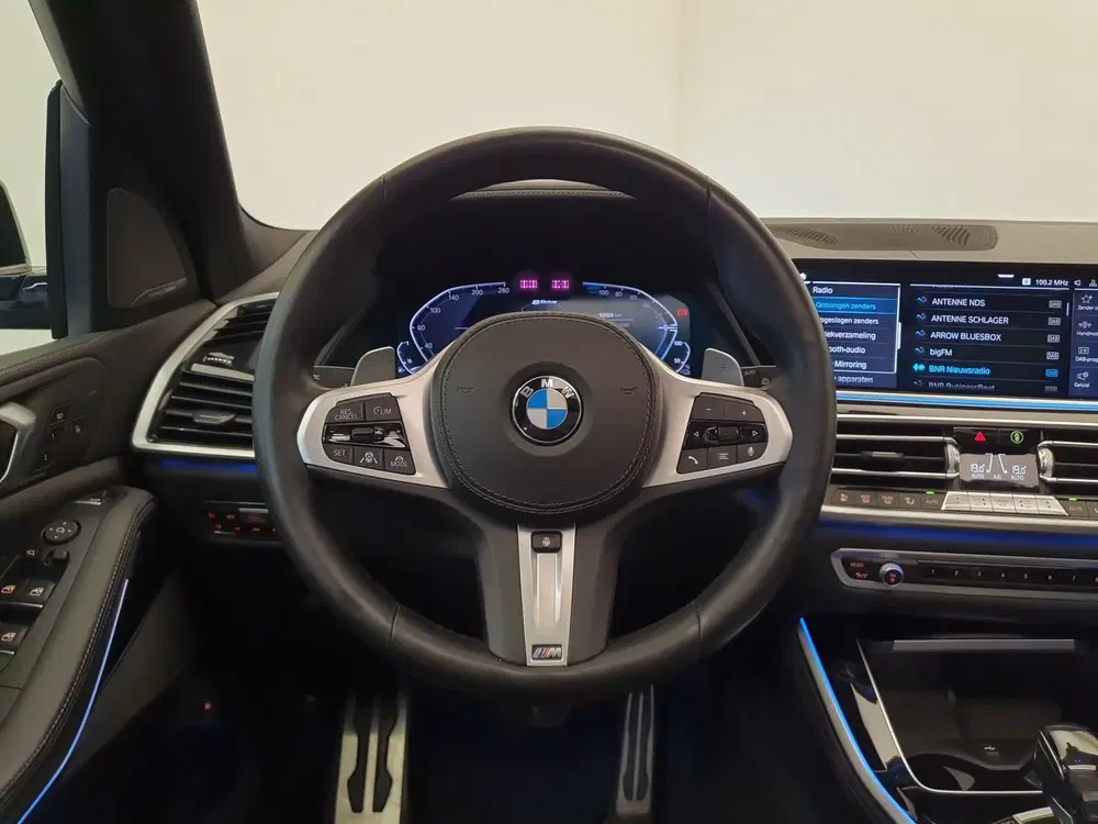 BMW X5 xDrive45e M-Sport High Executive Panoramad uit 2020, foto 15