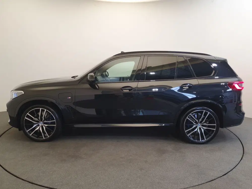 BMW X5 xDrive45e M-Sport High Executive Panoramad uit 2020, foto 2