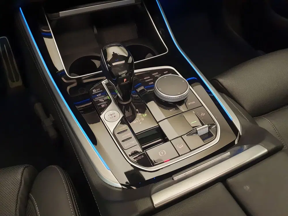 BMW X5 xDrive45e M-Sport High Executive Panoramad uit 2020, foto 20